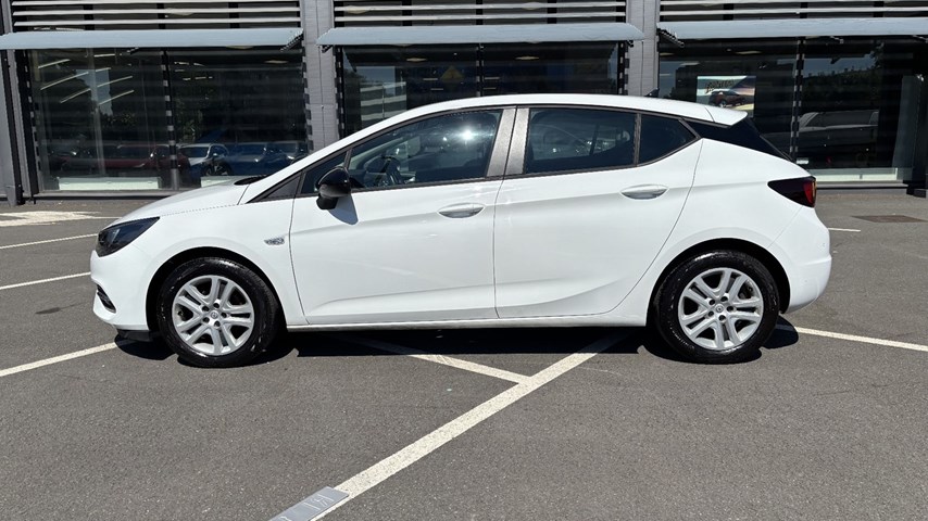 RABLJENO VOZILO OPEL ASTRA Business Edition F 1,5 DVC MT6 Mehanički mjenjač DIESEL 224873