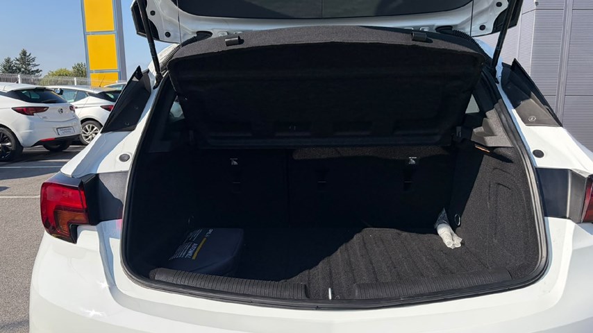 RABLJENO VOZILO OPEL ASTRA Business Edition F 1,5 DVC MT6 Mehanički mjenjač DIESEL 224869