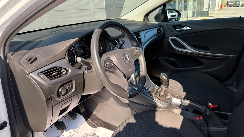 RABLJENO VOZILO OPEL ASTRA Business Edition F 1,5 DVC MT6 Mehanički mjenjač DIESEL 224869