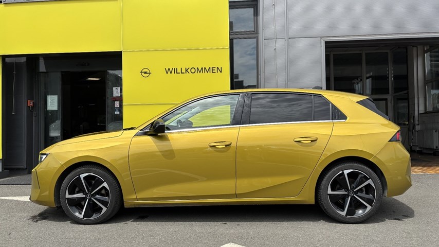 RABLJENO VOZILO OPEL ASTRA BUSINESS ELEGANCE F 1,5 DTH AT8 Automatski sekvencijalni mjenjač DIESEL 224725