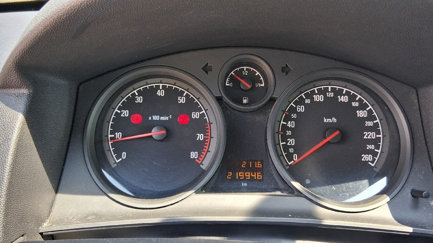 RABLJENO VOZILO OPEL ASTRA CLASSIC 1,6 Mehanički mjenjač BENZIN 223993