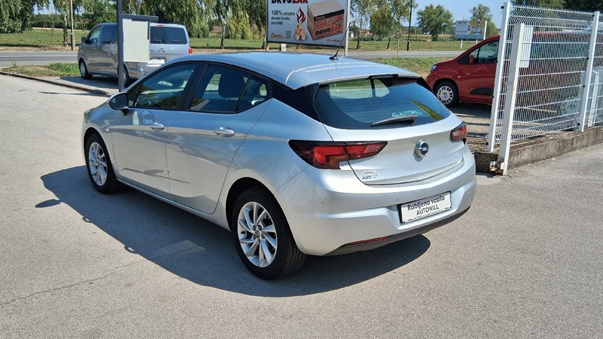 RABLJENO VOZILO OPEL ASTRA D 1.5 DVH MT6 Mehanički mjenjač DIESEL 65750