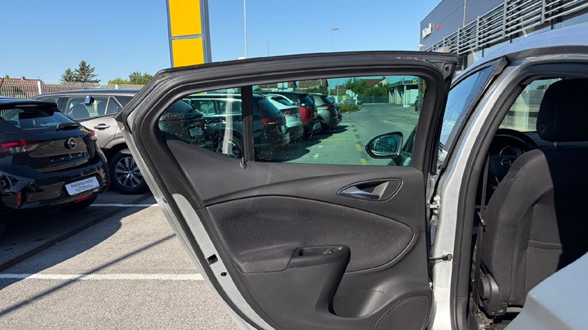 RABLJENO VOZILO OPEL ASTRA D 1.5 DVH MT6 Mehanički mjenjač DIESEL 223798