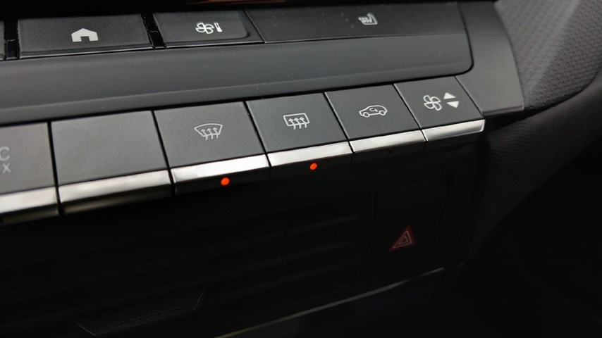 RABLJENO VOZILO OPEL ASTRA EDITION 1,2 AT Automatski mjenjač BENZIN 67233