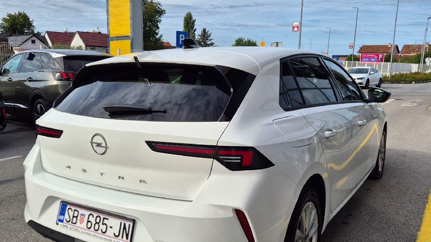 RABLJENO VOZILO OPEL ASTRA EDITION 1,2 Mehanički mjenjač BENZIN 67233