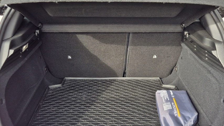 RABLJENO VOZILO OPEL ASTRA EDITION 1,2 Mehanički mjenjač BENZIN 67233