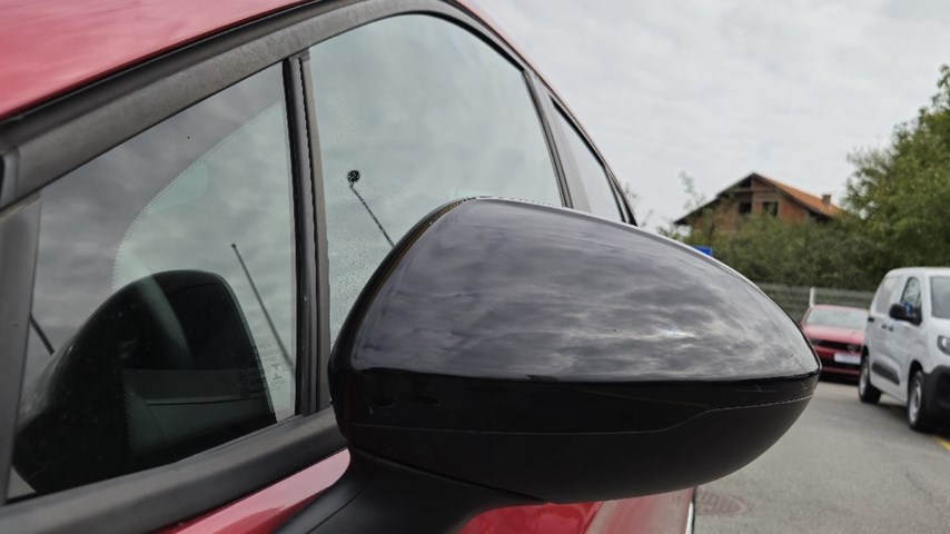 RABLJENO VOZILO OPEL ASTRA EDITION F 1,2 SHL MT6 Mehanički mjenjač BENZIN 224164