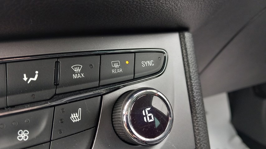 RABLJENO VOZILO OPEL ASTRA EDITION F 1,2 SHL MT6 Mehanički mjenjač BENZIN 224164