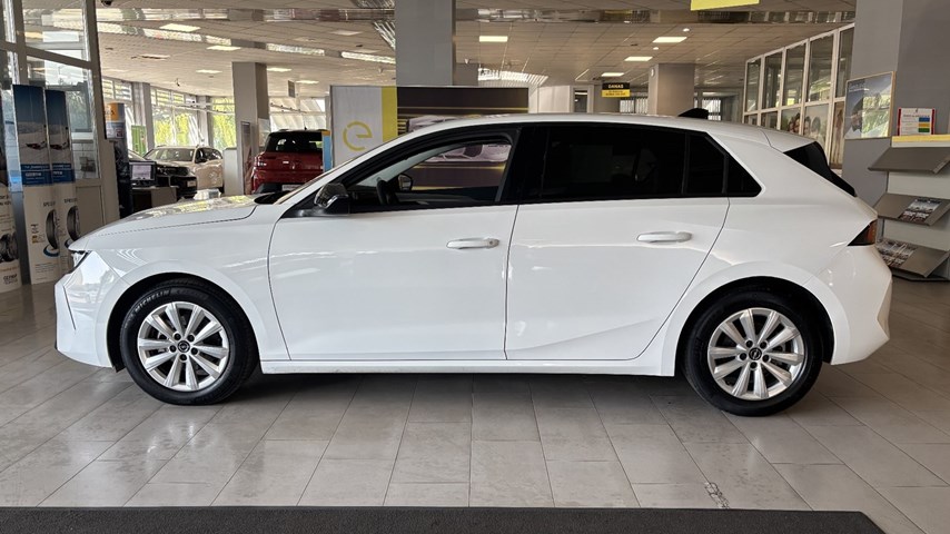 RABLJENO VOZILO OPEL ASTRA EDITION F 1,2 XHL Mehanički mjenjač BENZIN 224579