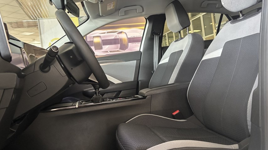 RABLJENO VOZILO OPEL ASTRA EDITION F 1,2 XHL Mehanički mjenjač BENZIN 224579