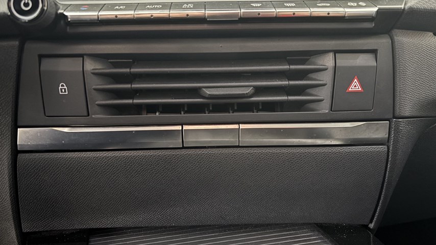 RABLJENO VOZILO OPEL ASTRA EDITION F 1,2 XHL Mehanički mjenjač BENZIN 224579