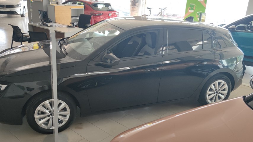 RABLJENO VOZILO OPEL ASTRA EDITION F 1,5 DTH AT8 Automatski mjenjač DIESEL 81446