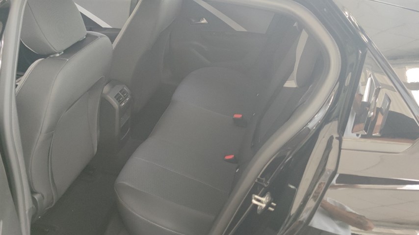 RABLJENO VOZILO OPEL ASTRA EDITION F 1,5 DTH AT8 Automatski mjenjač DIESEL 81446