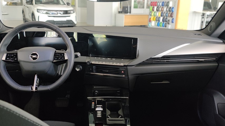 RABLJENO VOZILO OPEL ASTRA EDITION F 1,5 DTH AT8 Automatski mjenjač DIESEL 81446