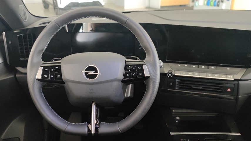 RABLJENO VOZILO OPEL ASTRA EDITION F 1,5 DTH AT8 Automatski mjenjač DIESEL 81446