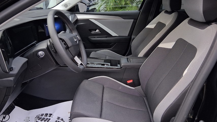 RABLJENO VOZILO OPEL ASTRA EDITION F 1,5 DTH AT8 Automatski mjenjač DIESEL 224574