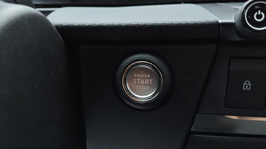 RABLJENO VOZILO OPEL ASTRA EDITION F 1,5 DTH AT8 Automatski mjenjač DIESEL 224577