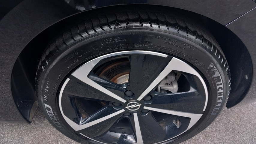 RABLJENO VOZILO OPEL ASTRA ELEGANCE F 1,2 XHT MT6 Mehanički mjenjač BENZIN 224221
