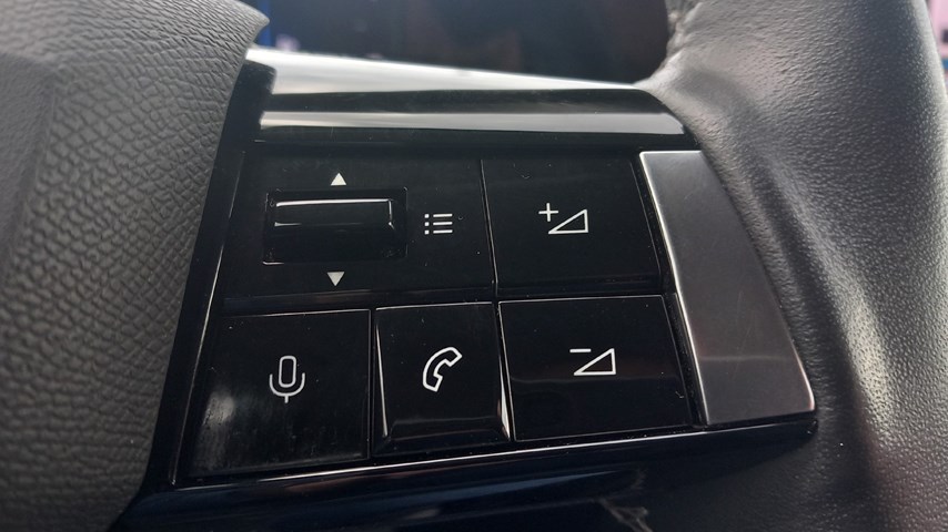 RABLJENO VOZILO OPEL ASTRA ELEGANCE F 1,2 XHT MT6 Mehanički mjenjač BENZIN 224221