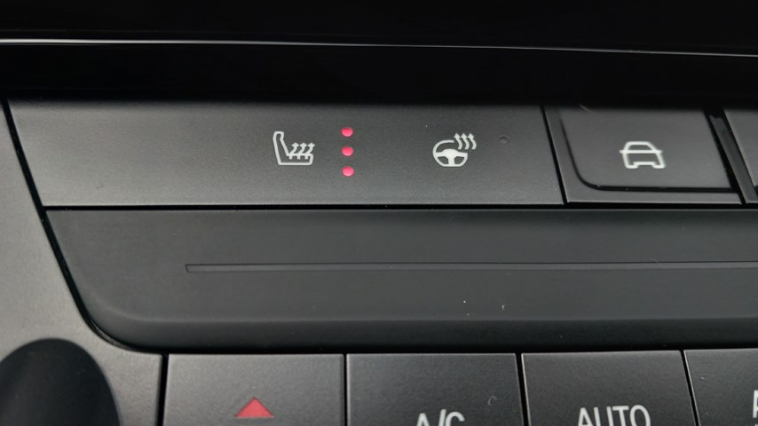 RABLJENO VOZILO OPEL ASTRA ELEGANCE F 1,2 XHT MT6 Mehanički mjenjač BENZIN 224221
