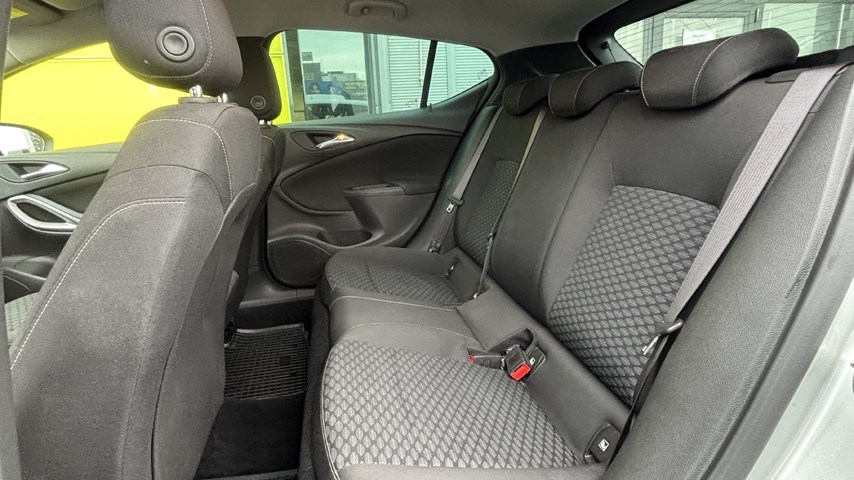 RABLJENO VOZILO OPEL ASTRA ENJOY 1,6 CDTI Automatski mjenjač DIESEL 224657