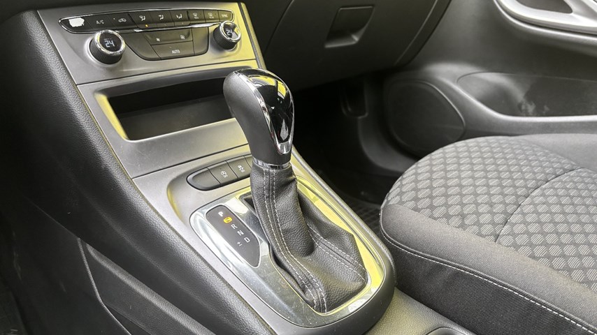 RABLJENO VOZILO OPEL ASTRA ENJOY 1,6 CDTI Automatski mjenjač DIESEL 224657