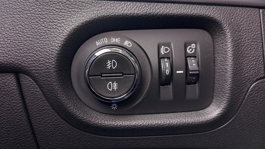 RABLJENO VOZILO OPEL ASTRA ENJOY 1.6 DTL Mehanički mjenjač DIESEL 65753