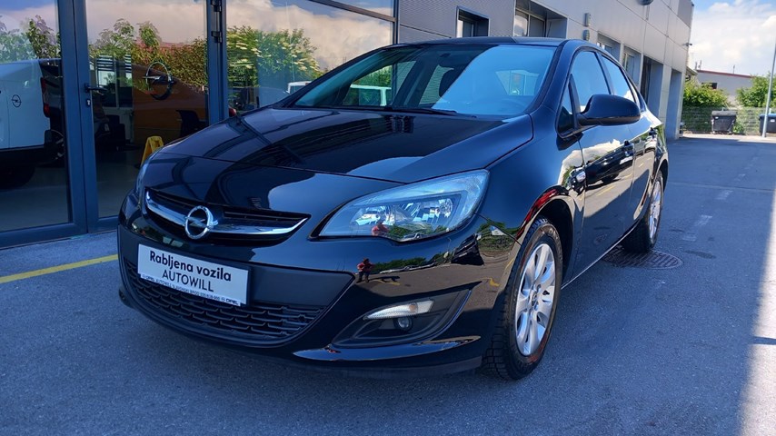 RABLJENO VOZILO OPEL ASTRA ENJOY 4DR B 1.6 DTL MT6 Mehanički mjenjač DIESEL 20861
