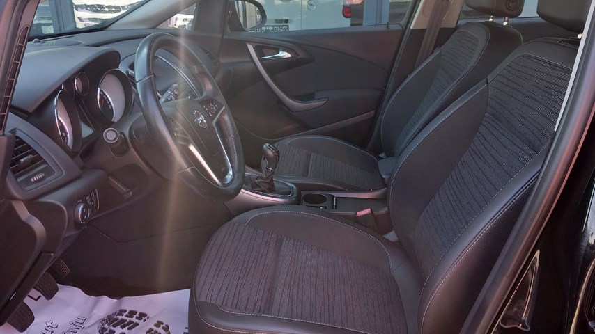 RABLJENO VOZILO OPEL ASTRA ENJOY 4DR B 1.6 DTL MT6 Mehanički mjenjač DIESEL 20861