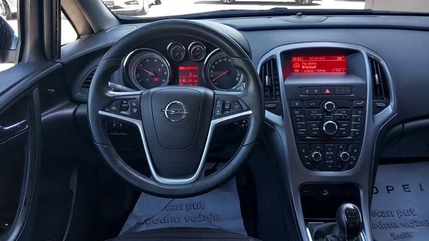 RABLJENO VOZILO OPEL ASTRA ENJOY 4DR B 1.6 DTL MT6 Mehanički mjenjač DIESEL 20861