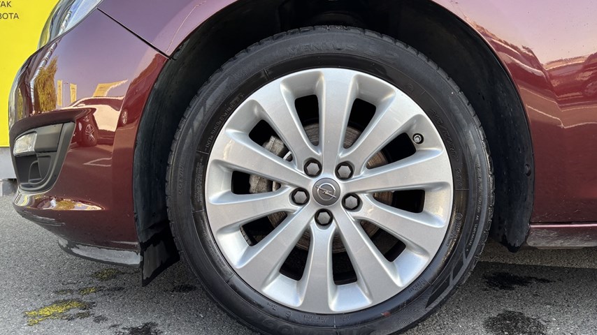 RABLJENO VOZILO OPEL ASTRA ENJOY B 1,4 NET MT6 Mehanički mjenjač BENZIN 224671