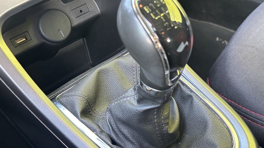 RABLJENO VOZILO OPEL ASTRA ENJOY B 1,4 NET MT6 Mehanički mjenjač BENZIN 224671