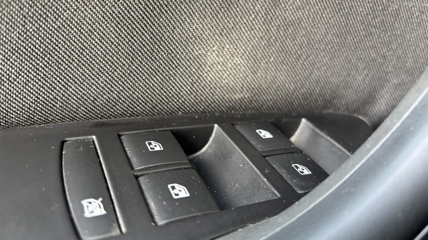 RABLJENO VOZILO OPEL ASTRA ENJOY B 1,4 NET MT6 Mehanički mjenjač BENZIN 224671