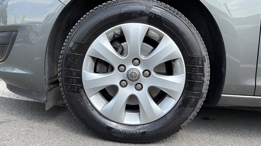 RABLJENO VOZILO OPEL ASTRA ENJOY B 1,6 DTL Mehanički mjenjač DIESEL 224695