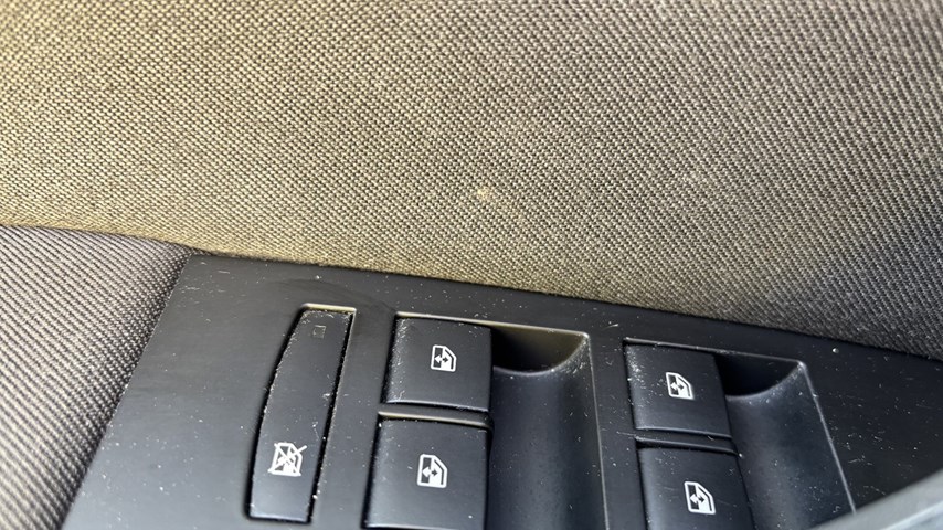 RABLJENO VOZILO OPEL ASTRA ENJOY B 1,6 DTL MT6 Mehanički mjenjač DIESEL 224919