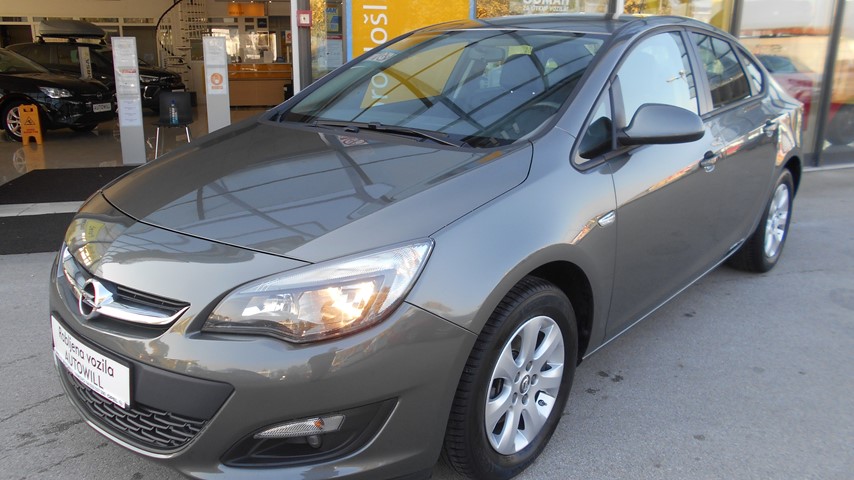 RABLJENO VOZILO OPEL ASTRA ENJOY B1,6DTL DIESEL