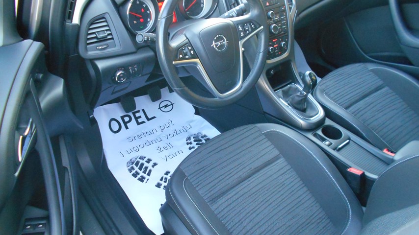 RABLJENO VOZILO OPEL ASTRA ENJOY B1,6DTL DIESEL