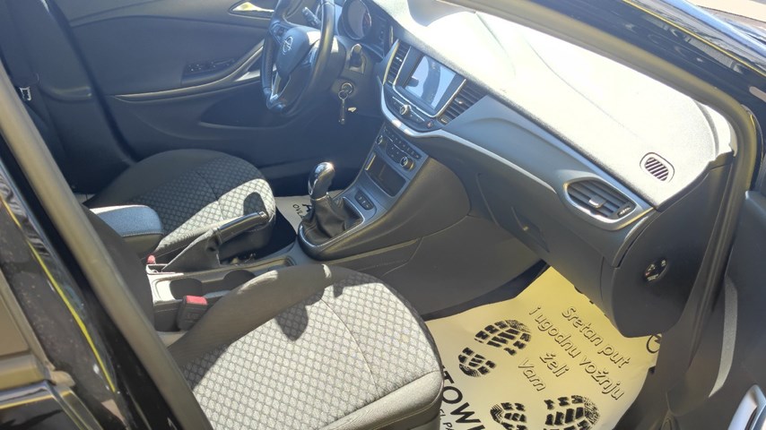 RABLJENO VOZILO OPEL ASTRA ENJOY D 1.6 DTI MT6 Mehanički mjenjač DIESEL 223752