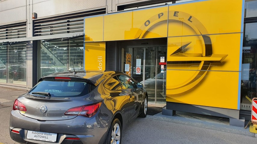 RABLJENO VOZILO OPEL ASTRA GTC 1,7 CDTI EDITION DIESEL