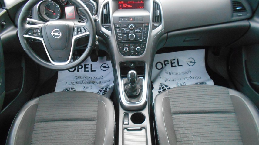 RABLJENO VOZILO OPEL ASTRA I ENJOY 4DR B16DTL Mehanički mjenjač DIESEL 222714