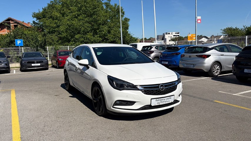 RABLJENO VOZILO OPEL ASTRA K DYNAMIC B1.6DTH MT6 Mehanički mjenjač DIESEL 80710