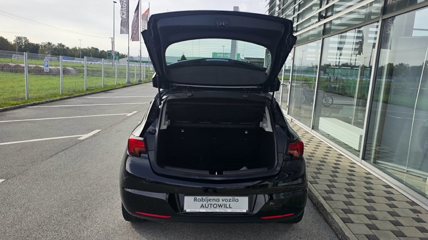 RABLJENO VOZILO OPEL ASTRA K ENJOY B 1.6 DTH AT6 Automatski mjenjač DIESEL 223270