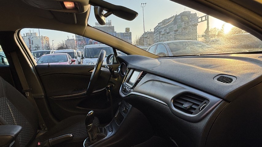 RABLJENO VOZILO OPEL ASTRA SPORTS TOURER 1,3 Mehanički mjenjač DIESEL 224635