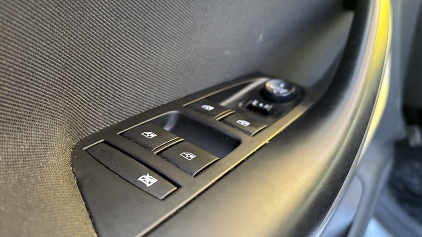 RABLJENO VOZILO OPEL ASTRA SPORTS TOURER 1,3 Mehanički mjenjač DIESEL 224635