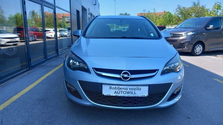 RABLJENO VOZILO OPEL ASTRA SPORTS TOURER 1,6 CDTI Mehanički mjenjač DIESEL 224401