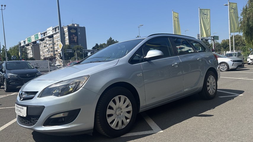RABLJENO VOZILO OPEL ASTRA SPORTS TOURER 1,6 CDTI Mehanički mjenjač DIESEL 224401