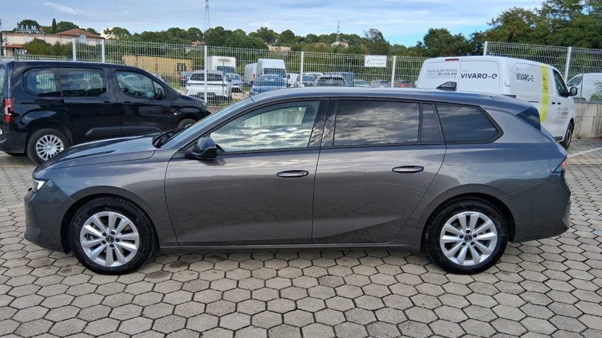 RABLJENO VOZILO OPEL ASTRA SPORTS TOURER EDITION 1,5 CDTI AT8 Automatski mjenjač DIESEL 81286