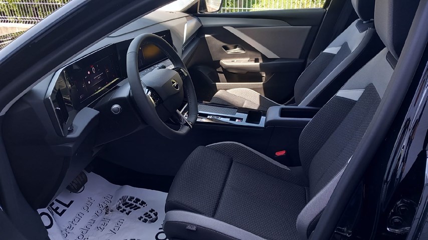 RABLJENO VOZILO OPEL ASTRA SPORTS TOURER EDITION 1,5 CDTI AT8 Automatski mjenjač DIESEL 81337