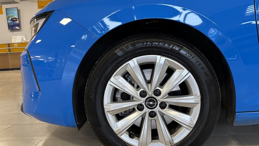 RABLJENO VOZILO OPEL ASTRA SPORTS TOURER EDITION 1,5 DTH AT Automatski mjenjač DIESEL 81376