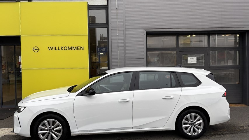 RABLJENO VOZILO OPEL ASTRA SPORTS TOURER EDITION 1,5 DTH AT Automatski mjenjač DIESEL 81377